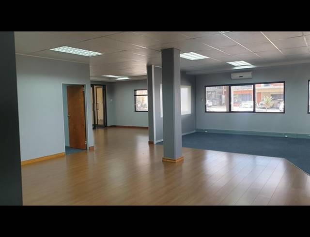 BUSINESS PROPERTY TO RENT IN ROUTE 21 BUSINESS PARK